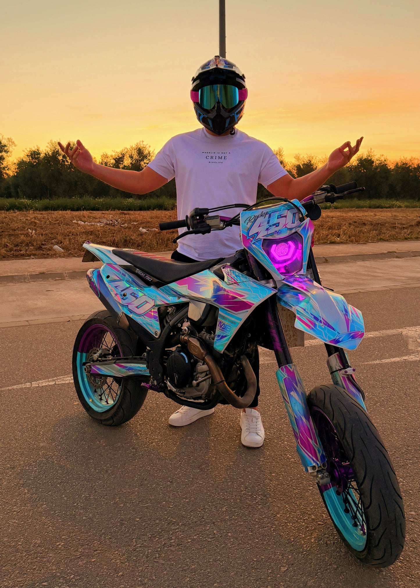 DROP 01 — CHROME DREAMS